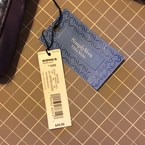 New Purple wristlet - Picture 5 of 5